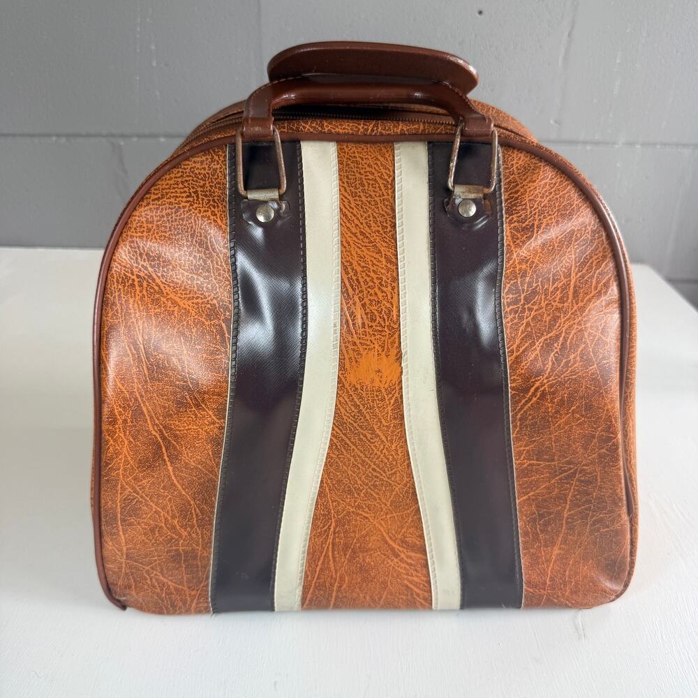 Vintage Brunswick The Pearl Bowling Ball Marble Swirl Drilled with Leather Bag